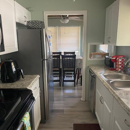 3 Bedroom House Fenced Backyard Private Patio Areas Grill Firepit Plenty Parking! Quick Access 10 Min To Beach Airport Delray West Palm Lake Worth Beach Exterior foto