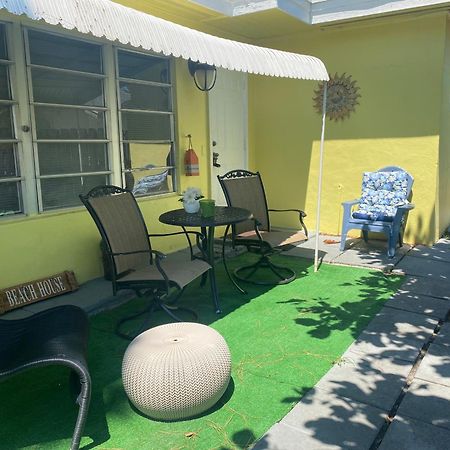 3 Bedroom House Fenced Backyard Private Patio Areas Grill Firepit Plenty Parking! Quick Access 10 Min To Beach Airport Delray West Palm Lake Worth Beach Exterior foto